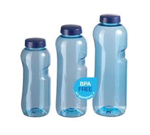 Mehrweg-Flasche, Tritan-Kunststoff, Inhalt: 0,75 L. Mit Deckel, Farbe: blau-transparent, frei von BPA, spülmaschinengeeignet, Abb. Mitte