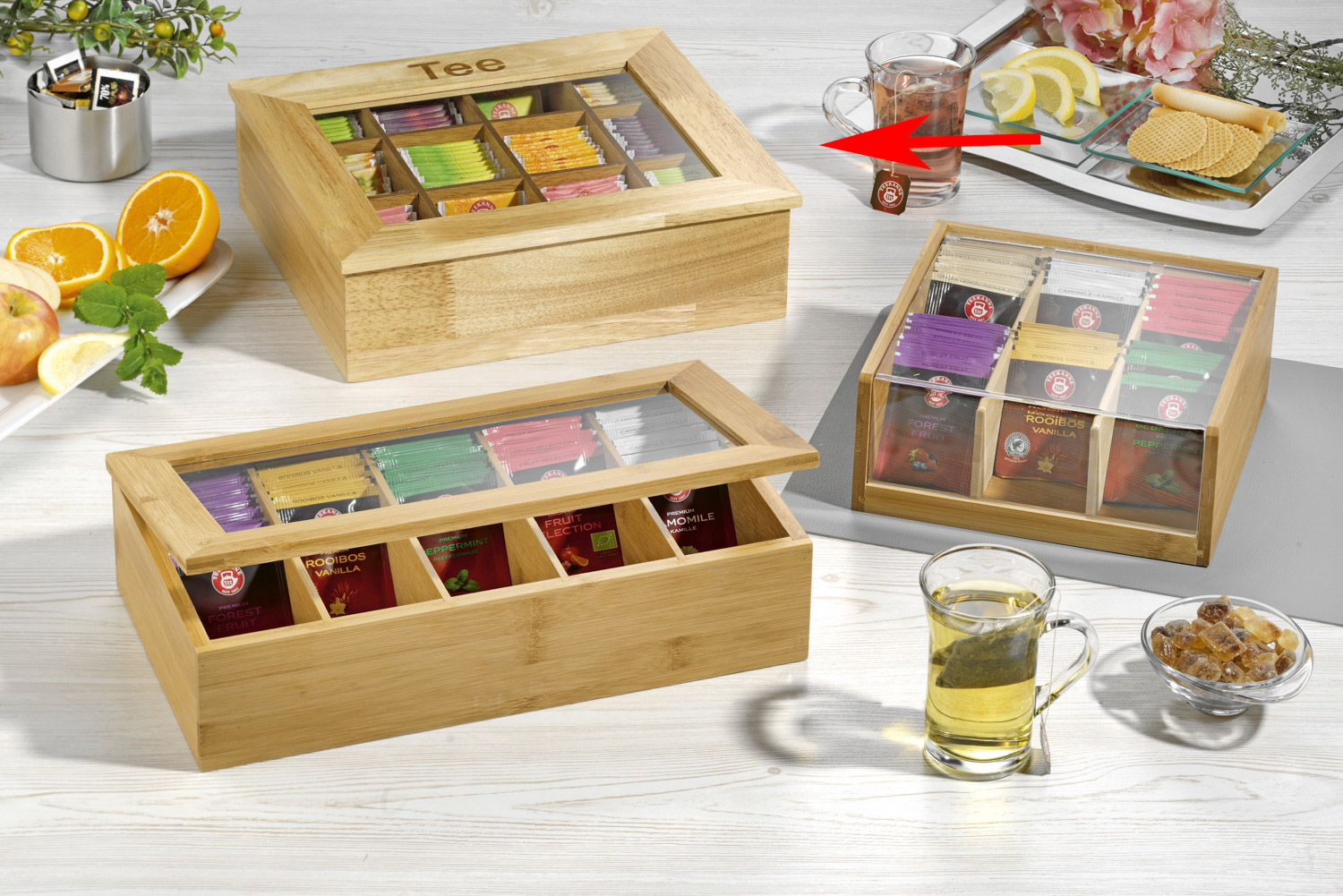 Teebox mit 12 Kammern 31 x 28 cm, H: 9 cm helle Holzbox mit Sichtfenster aus Acryl 12 Kammern können mit kuvertierten