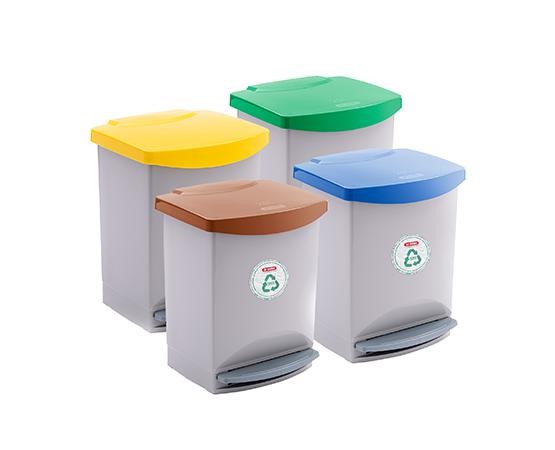 Araven Mülleimer mit Fusstritt / Treteimer, aus Kunststoff, Deckel in der Farbe Grün, Volumen 25 Liter, 31x 33,5 x 42 cm (LxBxH)