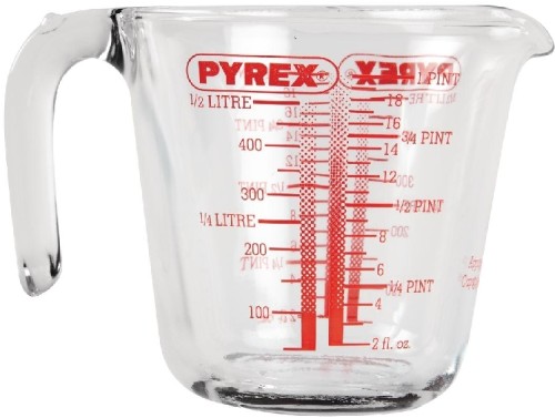 Pyrex Messbecher 0,6Ltr., Glas, mit Skala Beständiges gehärtetes Glas. Fleckabweisend, nimmt keine Gerüche/Geschmacksrichtungen an.