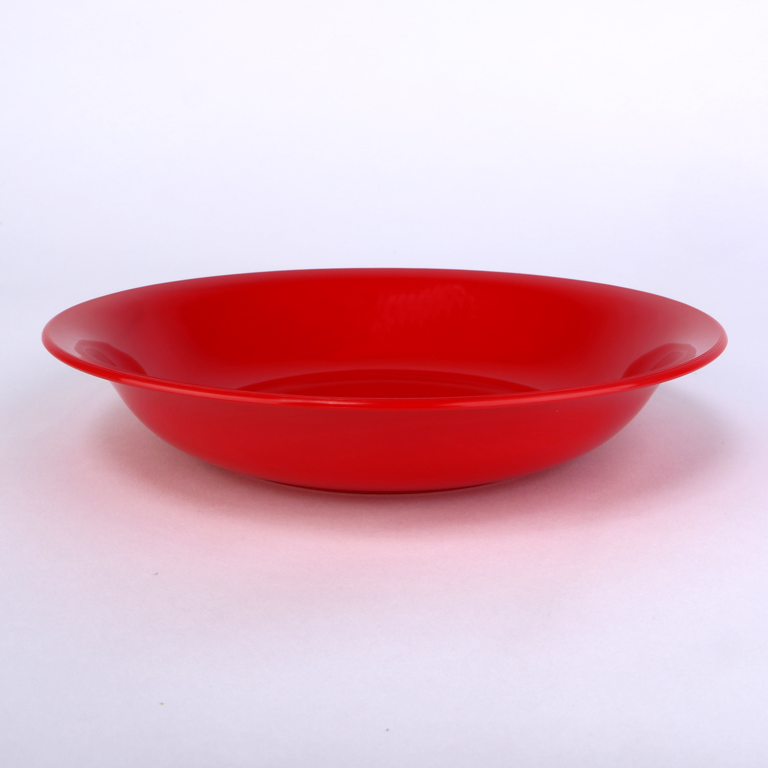 vaLon Zephyr Suppenteller 20,5 cm aus schadstofffreiem Kunststoff in der Farbe rot.